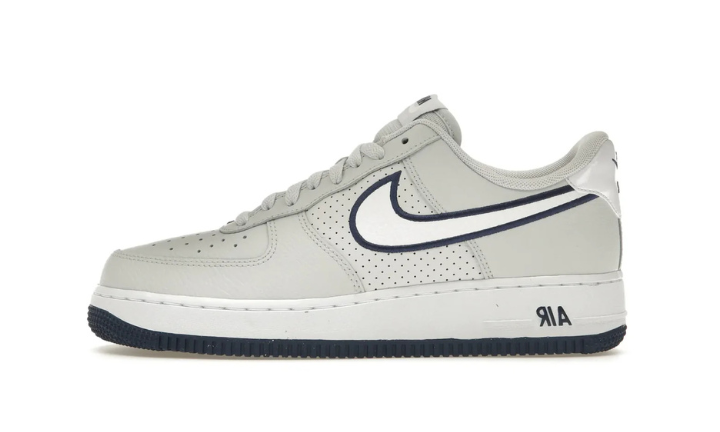 Nike Air Force 1 '07 Low Photon Dust Midnight Navy