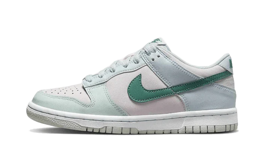 Nike Dunk Low Mineral Teal (GS)