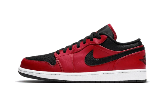 Jordan 1 Low Reverse Bred Pebbled Swoosh