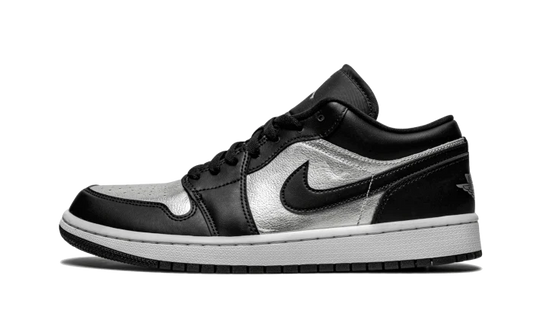 Jordan 1 Low SE Black Metallic Silver (Women's)