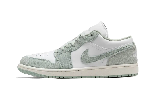 Jordan 1 Low SE Seafoam