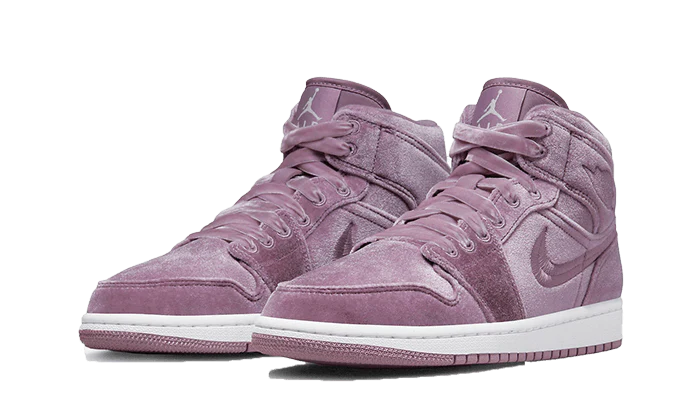 Jordan 1 Mid SE Purple Velvet (Women's)