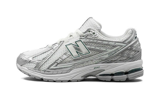 New Balance 1906R Silver Metallic Sea Salt