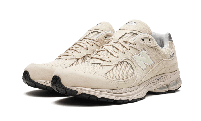 New Balance 2002R Light Bone Aluminium 