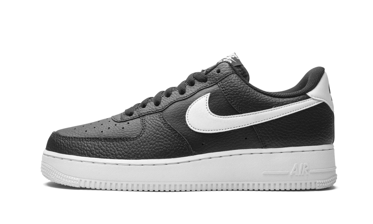 Nike Air Force 1 Low '07 Black White Pebbled Leather