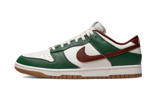 Nike Dunk Low Gorge Green