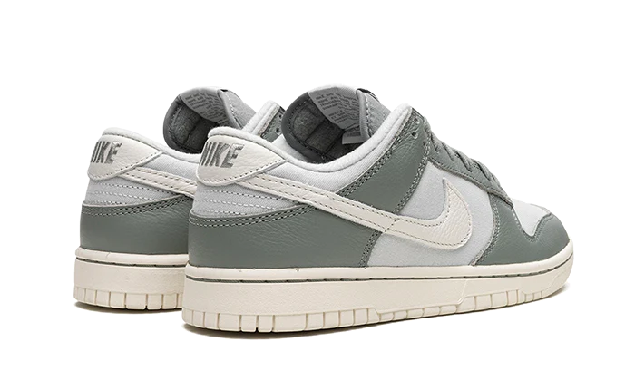 Nike Dunk Low Mica Green