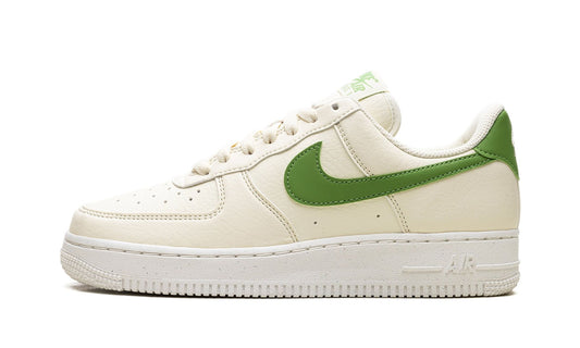 Nike Air Force 1 Low '07 SE Coconut Milk Chlorophyll (Women's)