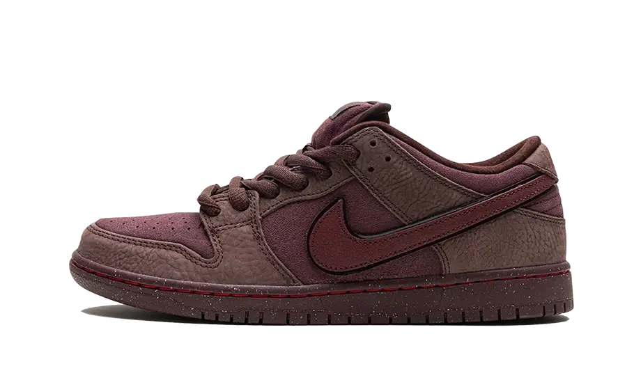 Nike SB Dunk Low City of Love Burgundský kríž