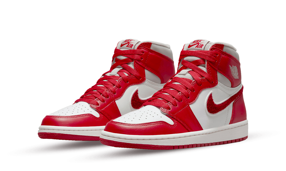 Jordan 1 Retro High Varsity Red (W) - soleHub